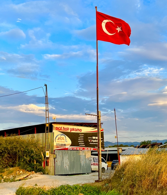 Halılarınızı Tertemiz Yapıyoruz